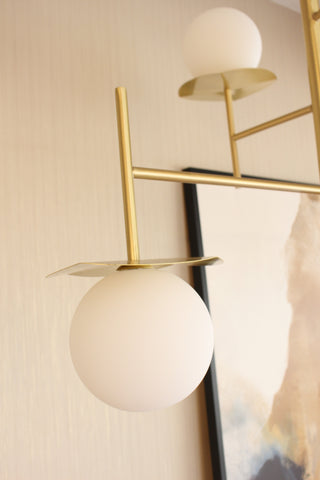 CAND. CEILING 4 GLOBES W/ BRASS FRAME